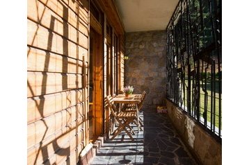 Słowacja Chata Liptowski Jan / Liptovský Ján, Zewnątrz